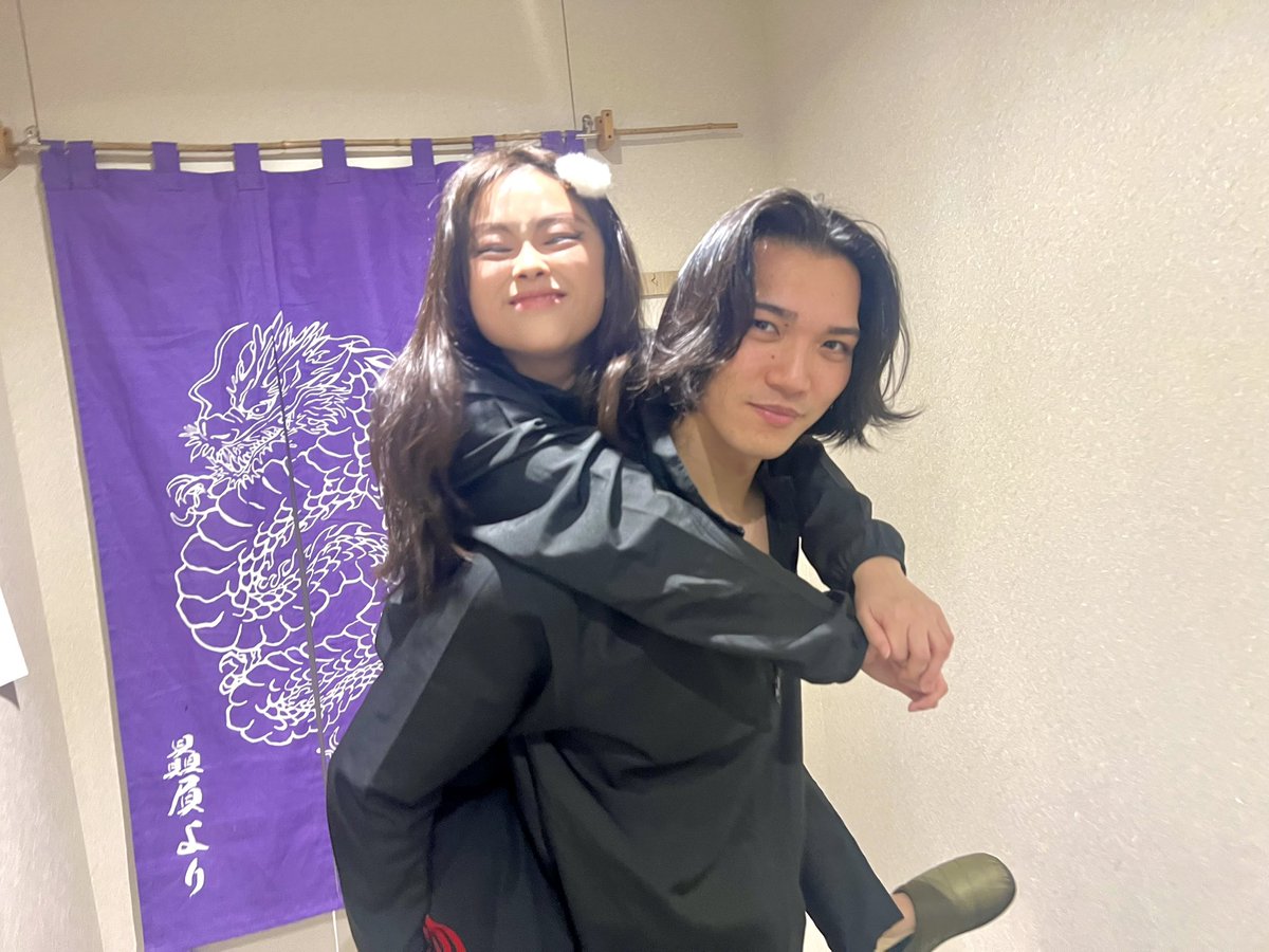 _RIKO_0719's tweet image. #十二国記
大千穐楽を迎え、無事閉幕いたしました✨
最高の景色をありがとうございました！
挨拶緊張ｼﾏｼﾀー…🥹

カンパニーの皆様、ご声援をくださった皆様全てに感謝です。

またどこかでお会いできますように。
やっぱり最後はこのお方と。な、尚隆。

延麒/六太役　砂田理子