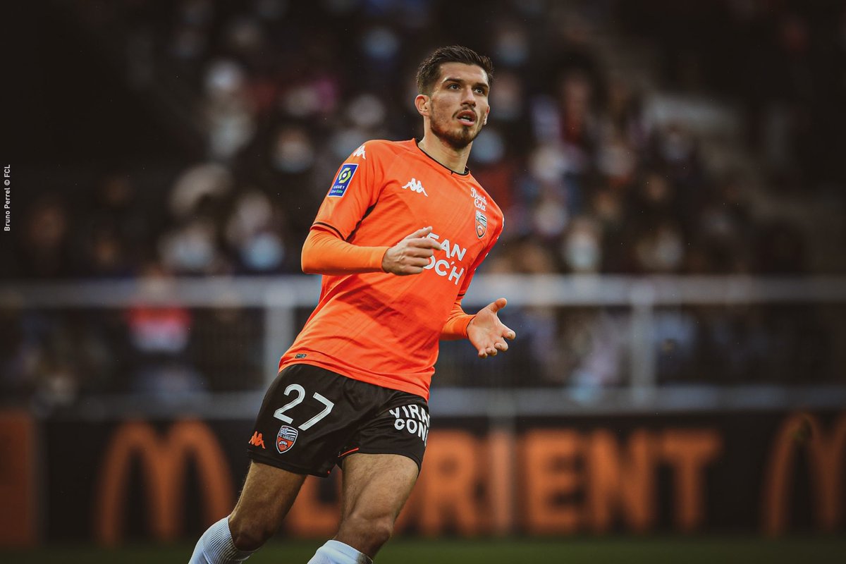 T’étais pas mauvais, t’es juste arrivé trop tôt dans nos vies…

Cette équipe, ça aurait dû être la tienne 👑