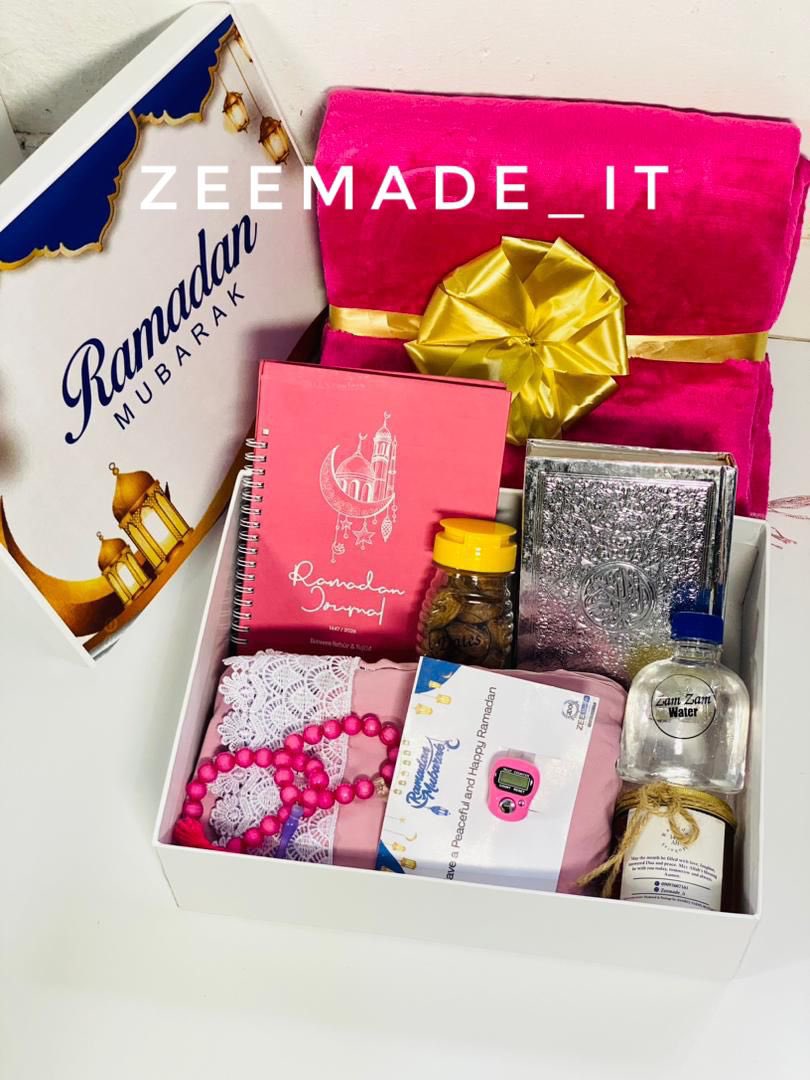 zeemade_it's tweet image. I take God beg you help me Retweet.🙏

THE Rahmah Box.🤎😍A gentle reminder of mercy, compassion, sabr and Gratitude.
Thoughtfully curated to nourish the heart, body and soul and the journal is everything you need this Ramadan.

Thoughtful gift for yourself or your loved ones.