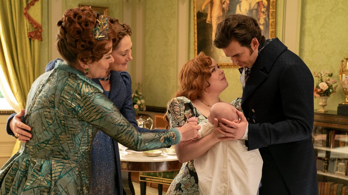 nnuueeii_'s tweet image. ตัวละครเพเนโลปี้แทบจะโตมาด้วยตัวเองเลยตอนอยู่บ้านเฟเธอร์ริงตันหรืออยู่ในงานสังคม เพนจะรู้สึกเหมือนตัวเองไร้ค่าไร้ตัวตน ขอบคุณคุณแม่ไวโอเลตที่รับน้องเพนมาเลี้ยงนะคะ บ้านบริดเจอร์ตันรักเพนมากเลย ในที่สุดเพนก็ได้อยู่ในบ้านที่อบอุ่นแล้ว จะร้องไห้🥺 #Bridgerton #BridgertonS4