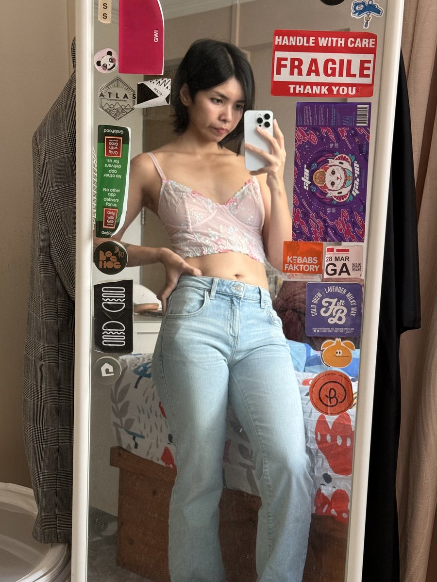 alissa tweet media