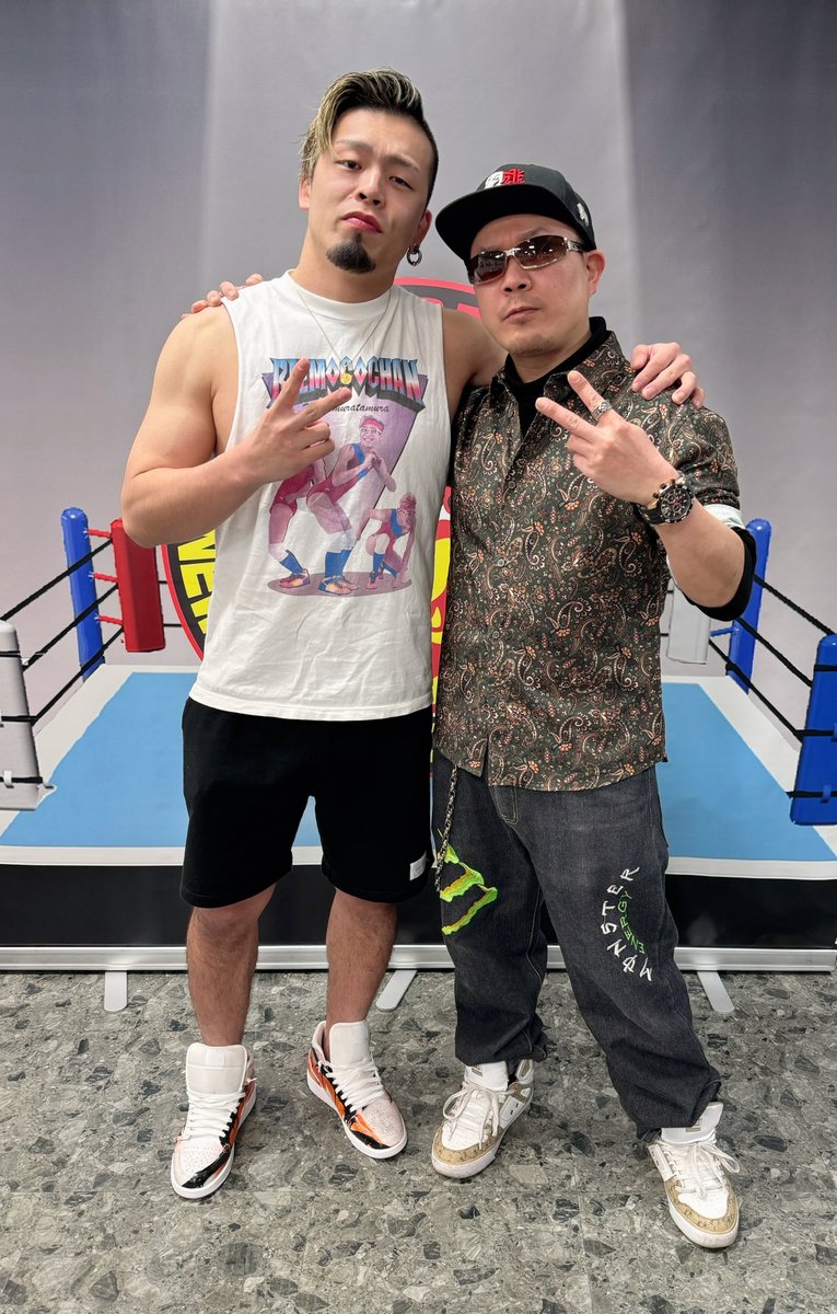 捻山 銅鑼男様 本日の新日本プロレス後楽園大会の会員特典の撮影会は現在の第80代