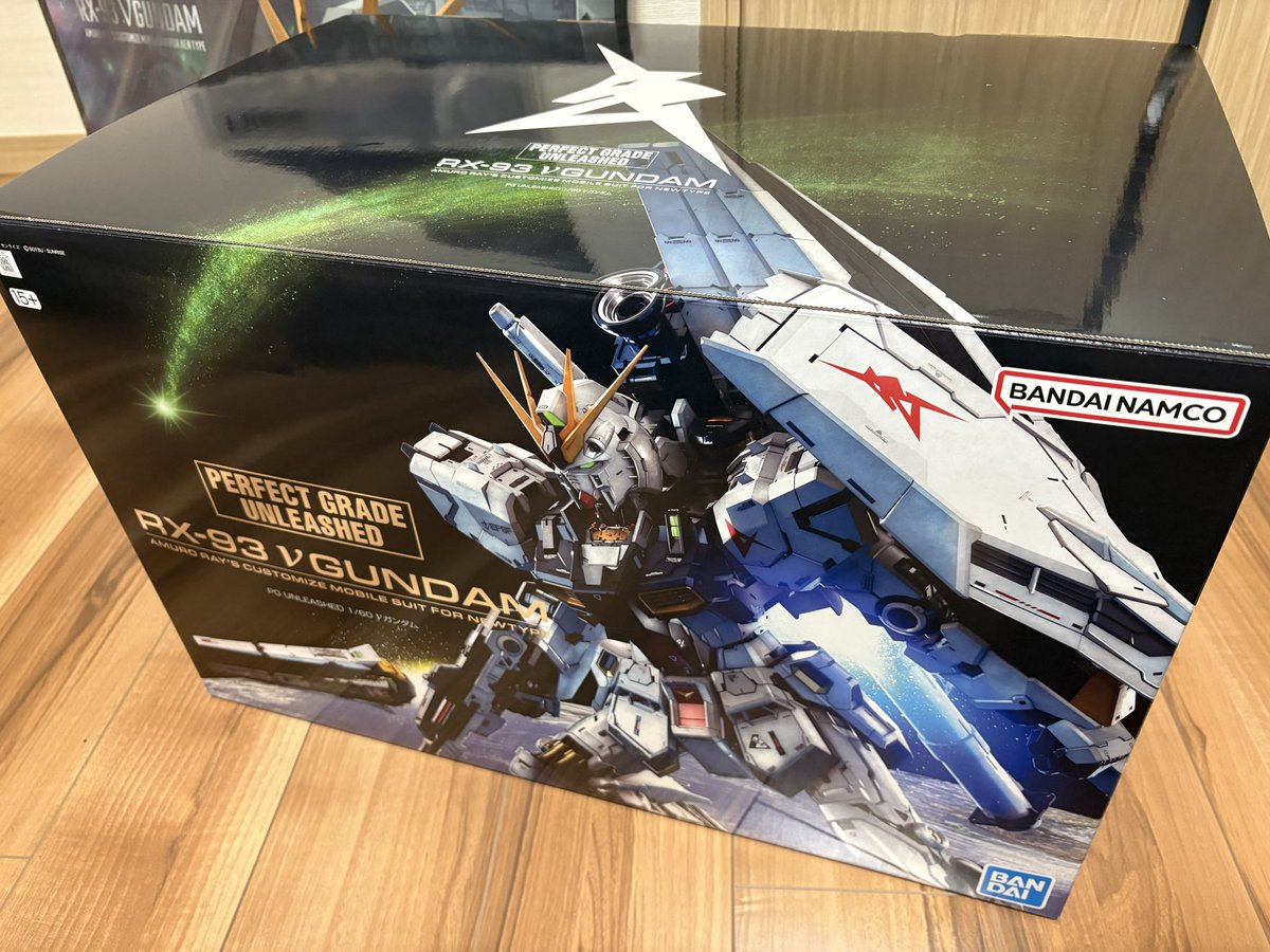 commesarah's tweet photo. 閃光のハサウェイからのPGνガンダム！！ https://t.co/6J6tqmpFKU