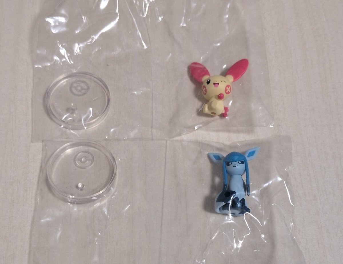 UtapSyouk's tweet image. 【交換譲渡】 
ポケットモンスター しっぽみてみて！フィギュア2 ポケモン ガチャガチャ

譲)プラスル グレイシア

求)各300円(+送料)

郵送or都内手渡し
2点纏めての方優先
どちらも未開封