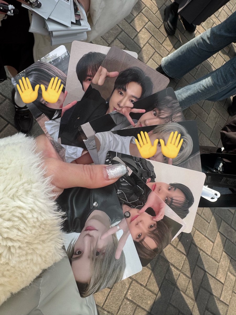 sung_riize_chan's tweet photo. SMTOWN LIVE 2025-26 in FUKUOKA
SMT スムコン 福岡 グッズ 交換

【譲】

🌟トレカ
ヤンヤン、ドヨン、ジョンウ、さくや、ユンホ、キュヒョン

【求】 同種　ソンチャン、ショウタロウ

本日会場での手渡し交換希望です https://t.co/uNlH4YPzeT