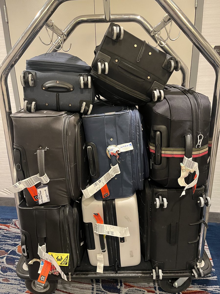 MaryKay Carlson tweet media