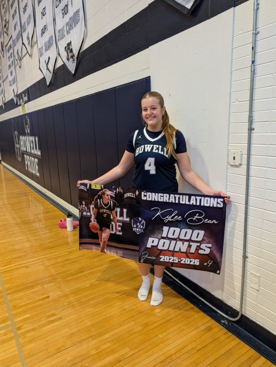 Coach Tiny Green tweet media