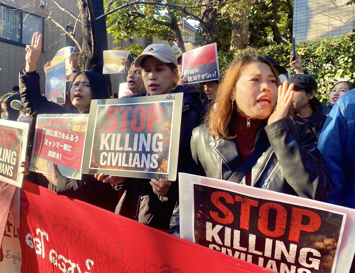 Shige_Kitagawa's tweet image. #ミャンマー の軍事クーデターから丸５年の1日、在日ミャンマー人が東京のミャンマー大使館周辺など全国9カ所でデモ。空爆などミャンマー国軍の市民への暴力を非難。国軍が民主派を排除して実施した「見せかけ」の総選挙を認めないことや、国軍への制裁を日本政府に求めた。#WhatsHappeningInMyanmar