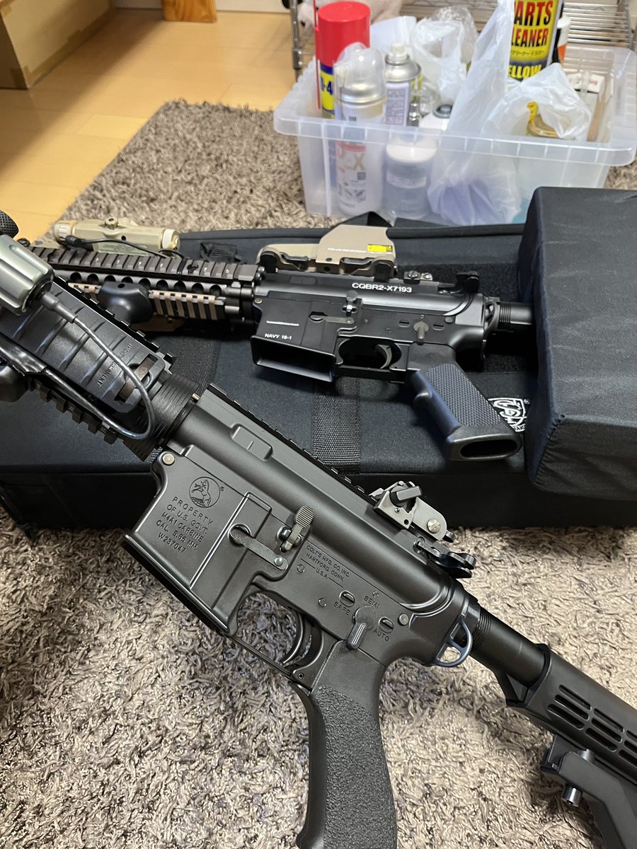 iberuo's tweet image. イメージが湧かないので重ねてみた。TANカラーの553を載せようかな。また553作らなきゃ。ライトも変えたしpeq15も載せたい。
prime/bomber m4a1
#prime
#bomber