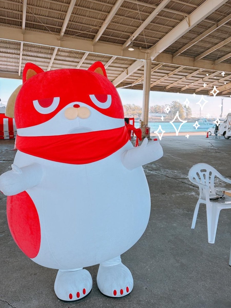 本日にゃんまるが用宗港で行われた、豆まきに当店スタッフと一緒に参加