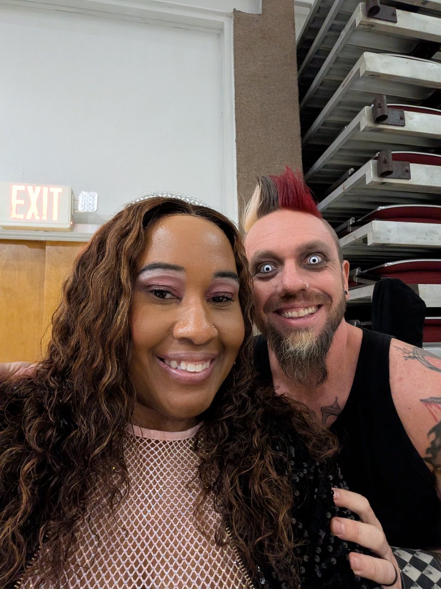 🦋Mia Simmons🦋 tweet media