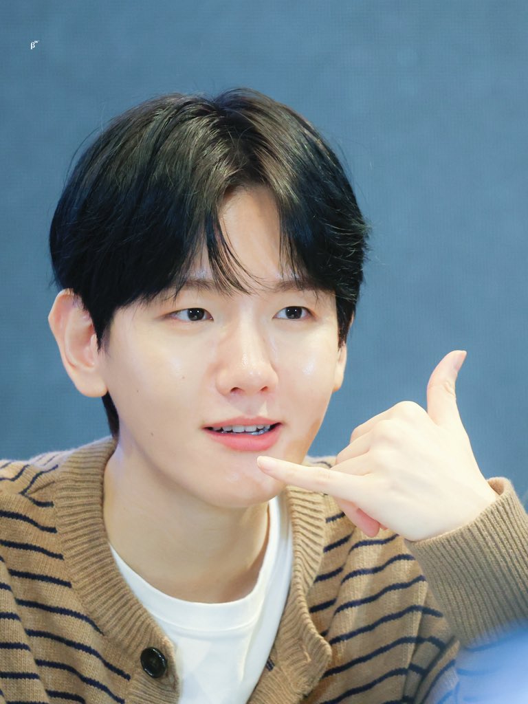 Berryyu56 tweet media