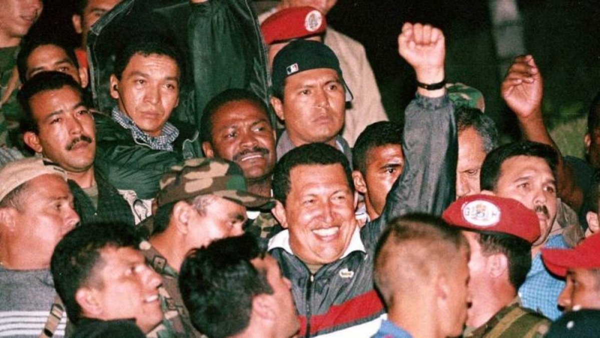 Si el regreso de Chávez en 2002 dejó locos a los Escuálidos, el regreso de Nicolás Maduro provocará suicidios y brotes sicóticos entre ellos...El tablero se sigue moviendo.