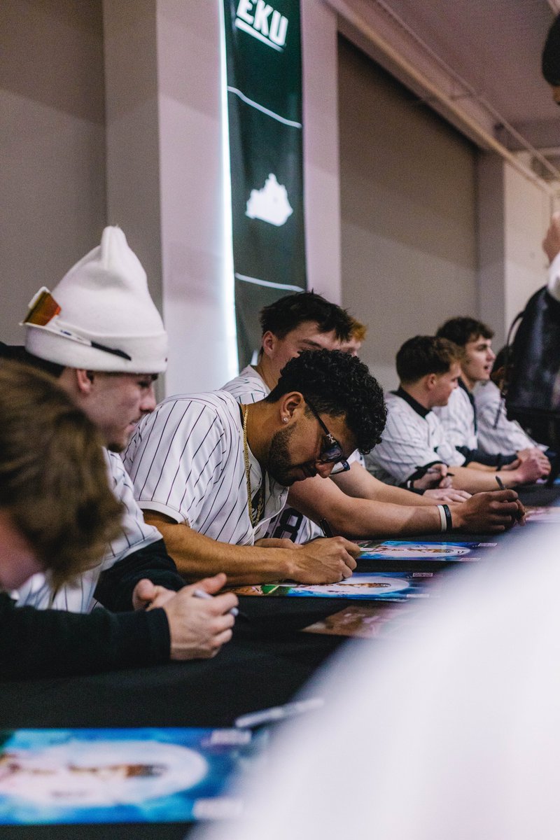EKU Baseball tweet media