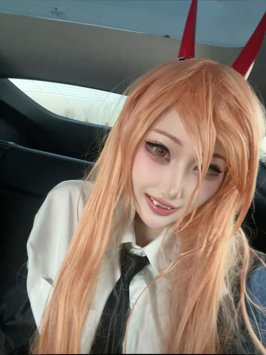 Ata2i's tweet image. #코스어_𝕏친소 #코스어_𝕏트친소 

2.1 청코 체인소맨 파워 코스프레하고 다녀왔어요오