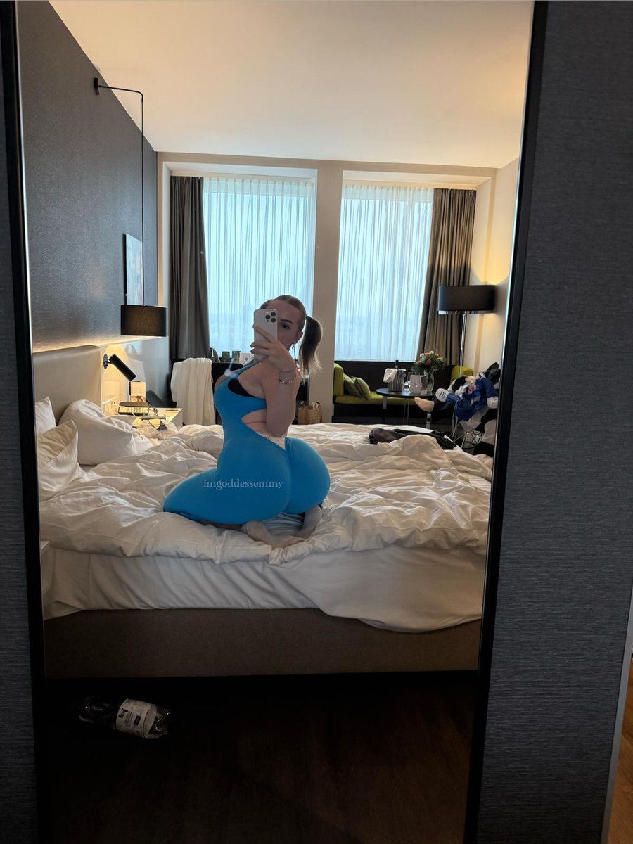 Upsi, hier muss wohl mal wieder aufgeräumt werden. Gut, dass ich brave Subs habe, die alles für mich tun 👍🏻