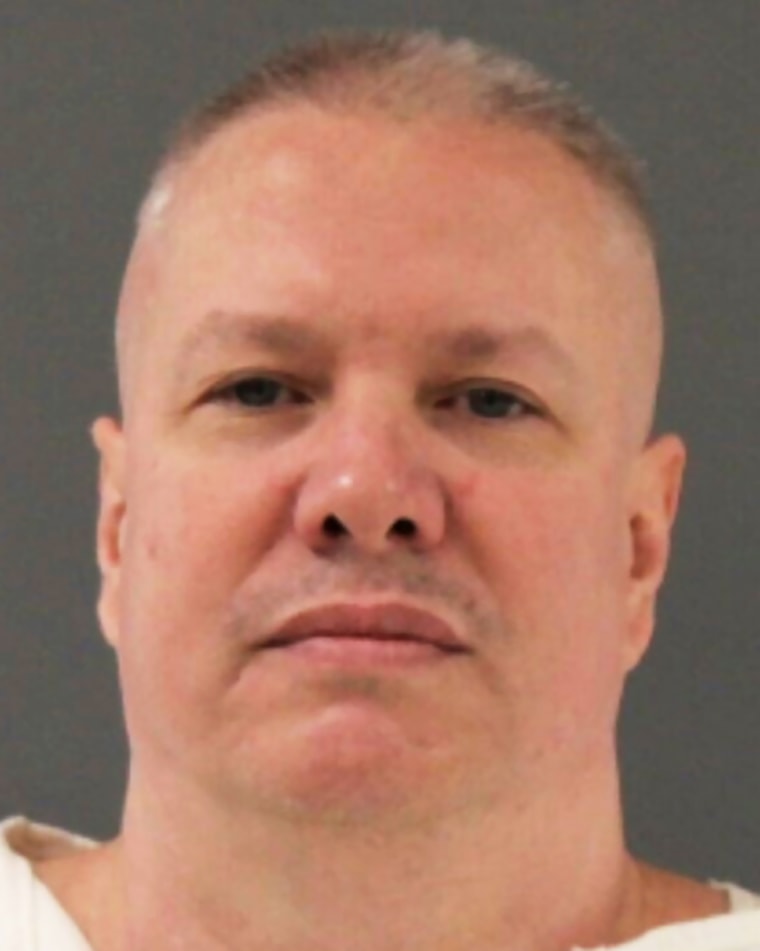 🇺🇸 FLASH | Charles Victor Thompson, 55 ans, est le premier homme exécuté par injection aux États-Unis en 2026. Il avait tué son ex petit-ami et son compagnon en 1998.