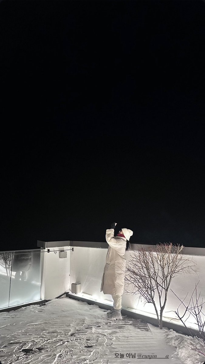 여전히 하늘을 좋아하는 너라서 ....