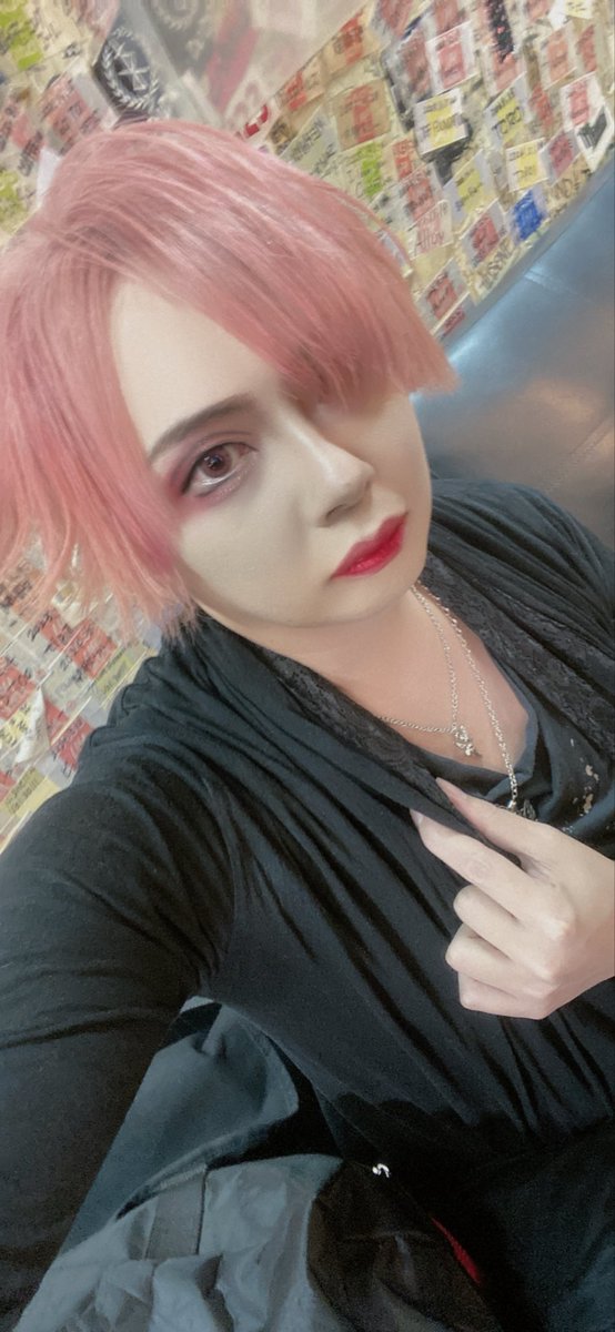 Lambda0618's tweet photo. 本日はありがとうございました！
今後ともSURENDRAをよろしくお願いします🙏
皆様は何曲目が印象に残りましたでしょうか？👀 https://t.co/u3sMJtfOCt