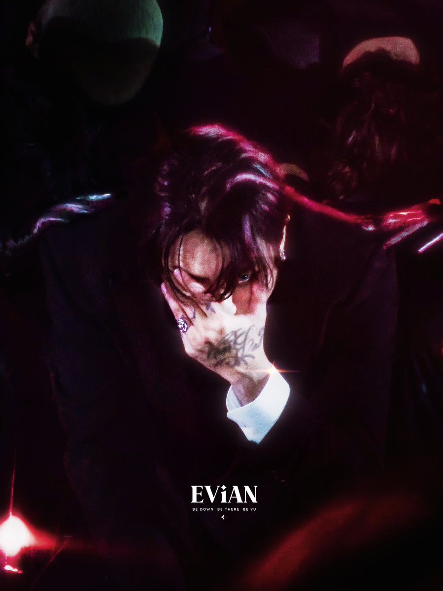 EViANmeoww's tweet image. 260131 KSPARK 🇲🇾

DEEP IN MY EYES👁️‍🗨️

@DPRIAN_
#DPRIAN  #Chritianyu #DPRINKL