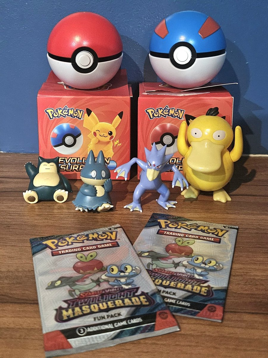 MuneekahGG's tweet photo. Got Munchlax and Golduck from the newest Jollibee kids meal, which also included TCG packs. The Pokémon sizes are not accurate in this lineup 😆

#Pokemon https://t.co/0sMLHBdYib