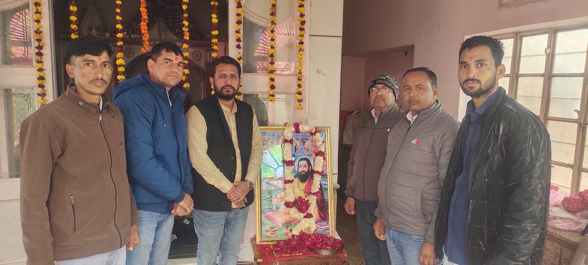VeerBrMeghwal's tweet photo. संत शिरोमणि गुरु रविदास जी की जयंती के अवसर पर गुरु घर उदयरामसर में पहुंचकर आशीर्वाद प्राप्त किया! इस अवसर पर आयोजित विशाल शोभा यात्रा कार्यक्रम में शामिल हुआ!!

- एड० वीर बहादुर मेघवाल ✍️
#Ravidasjayanti2026 https://t.co/NizqGWHt8z