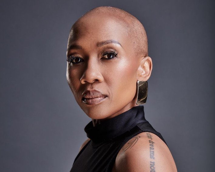 ChrisExcel102's tweet image. Nandi Madadi has a Motherhood Network that focuses on supporting women In 

- Parenting challenges
- Managing finances
- Co parenting 
- Women mental health 

She has done a lot in uplifting women than a toxic self apointed women’s voice feminist… 😭😩😩