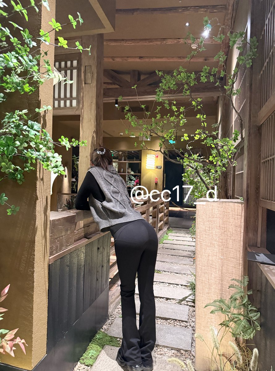 反差女友小17 tweet media