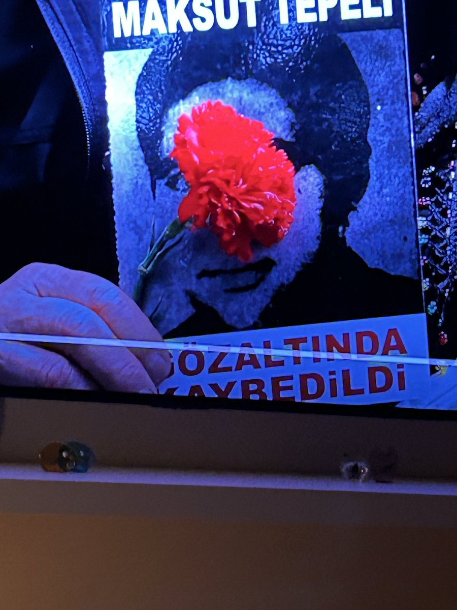 İzlerken yüreğinde korlar yanmayan benim hayatıma gelmesin lütfen, turnusolum bu belgeseldir, ikinci bir şey yok. #dargeçit