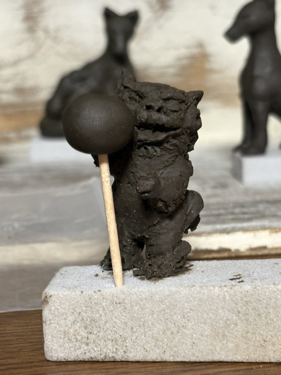 数日間すべての仕事を放ってガーゴイルを作った前科がありまして それ