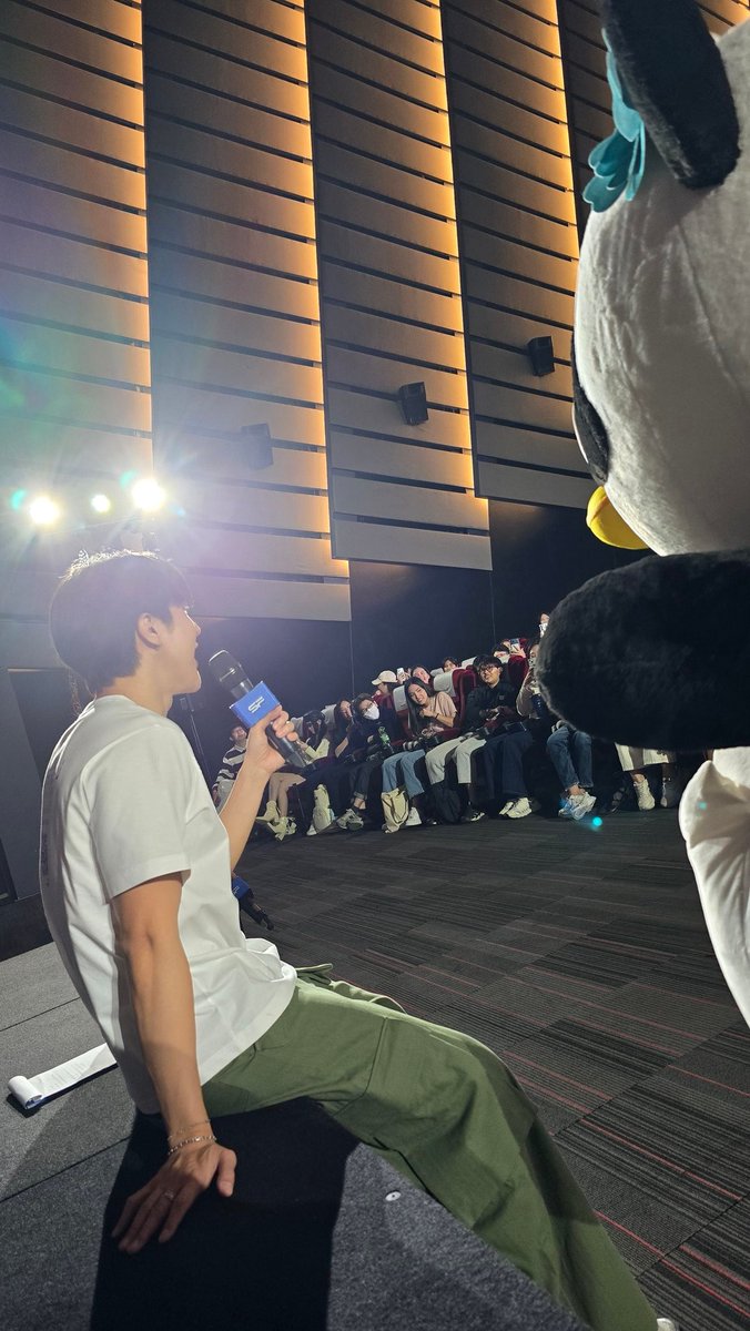 LUNAR tweet media