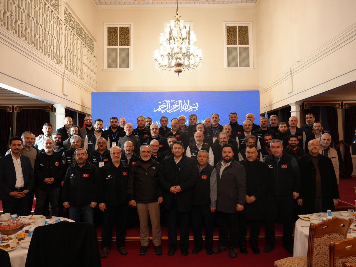 📌İnsan Vakfı Temsilcilikler Hizmet İçi Eğitim Programı gerçekleştirildi.

Başkanımız Haluk Nas ve İMH Genel Başkanı Kemal Özden’in birer konuşma yaptığı programda, Temsilcilikler aracılığıyla ileri vadede gerçekleştirilmesi planlanan projeler de istişare edildi.