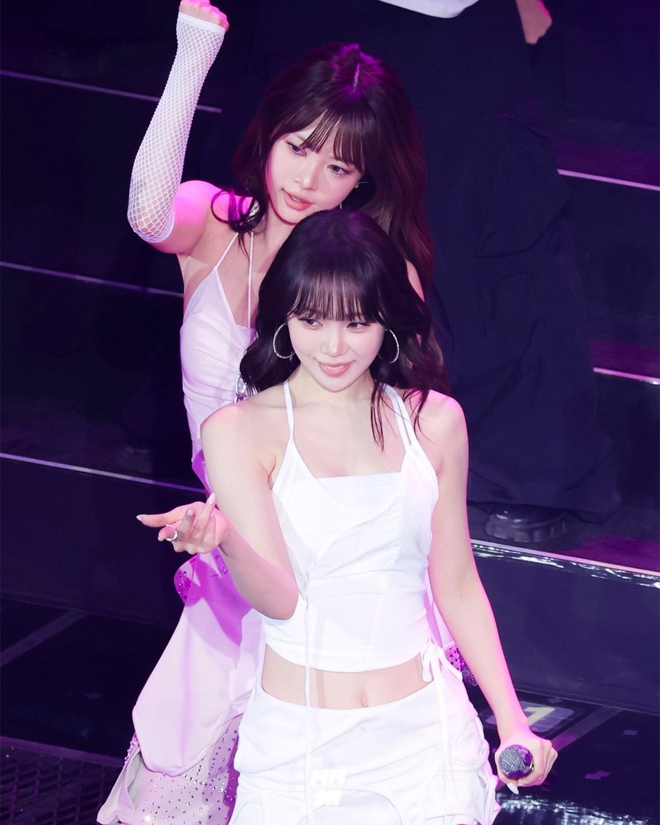 260201 르세라핌 EASY CRAZY HOT ENCORE IN SEOUL

#르세라핌 #김채원 #채원 #홍은채
#LESSERAFIM #CHAEWON