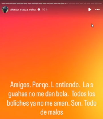 ssillazul's tweet image. acompáñenme a ver esta triste historia...