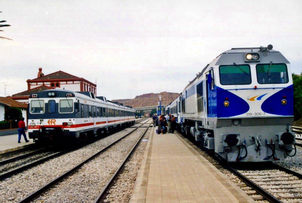 Es #1deFebrero y cumplimos ¡493 meses sin tren!
Cada efeméride da sensación de fracaso por no haber logrado aún la reapertura de la línea. Y también es acicate para seguir luchando.
El tren PUEDE y DEBE volver
31/12/1984-1/2/2026 #15008díassintren #Guadix #Baza #Almanzora #Lorca