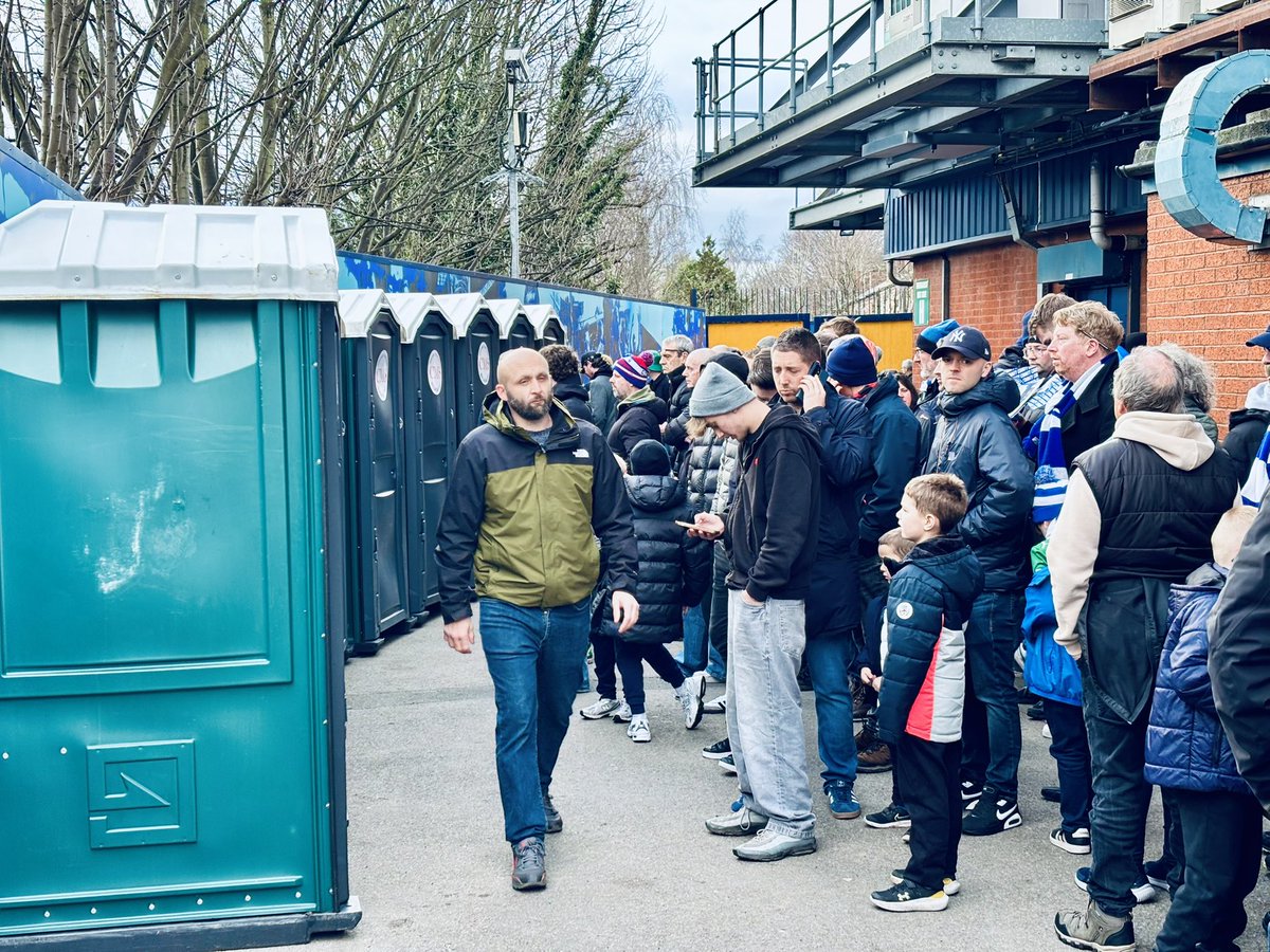 The Scarf My Father Wore tweet media