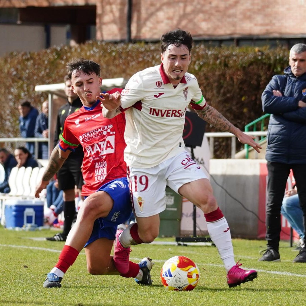 J22 | ✍️ 𝗖𝗥𝗢́𝗡𝗜𝗖𝗔: El #RealMurciaCF suma un punto en Teruel en un partido cerrado (0-0). 

🔗 realmurcia.es/el-real-murcia…
#TeruelRealMurcia