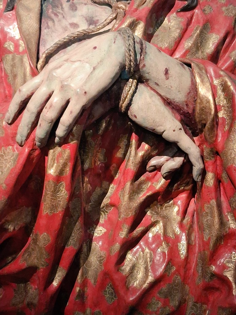 dilloki's tweet image. Pliegues duros granadinos.