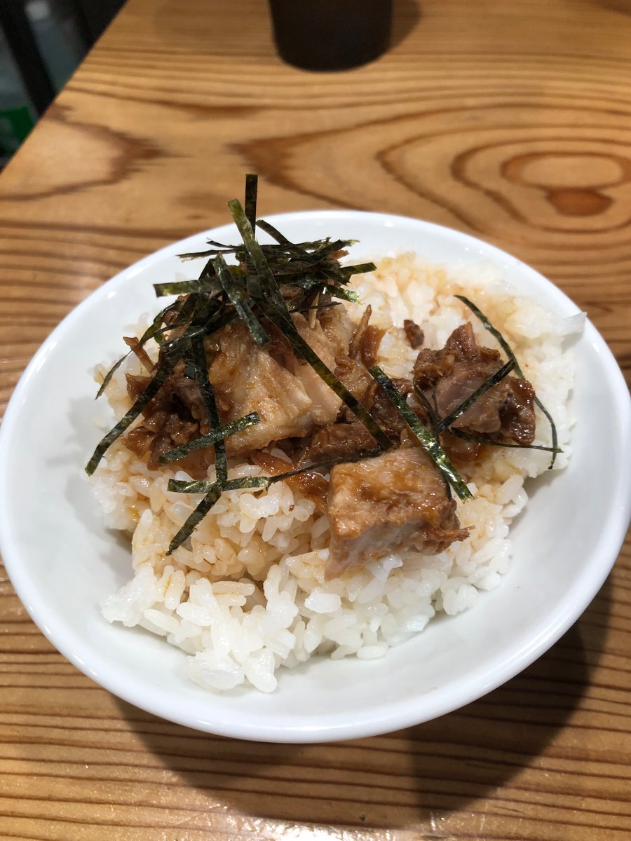 麺房 豚くらふと

豚豚らーめん ヘビー

 #麺房豚くらふと #江坂 
 #ラーメン