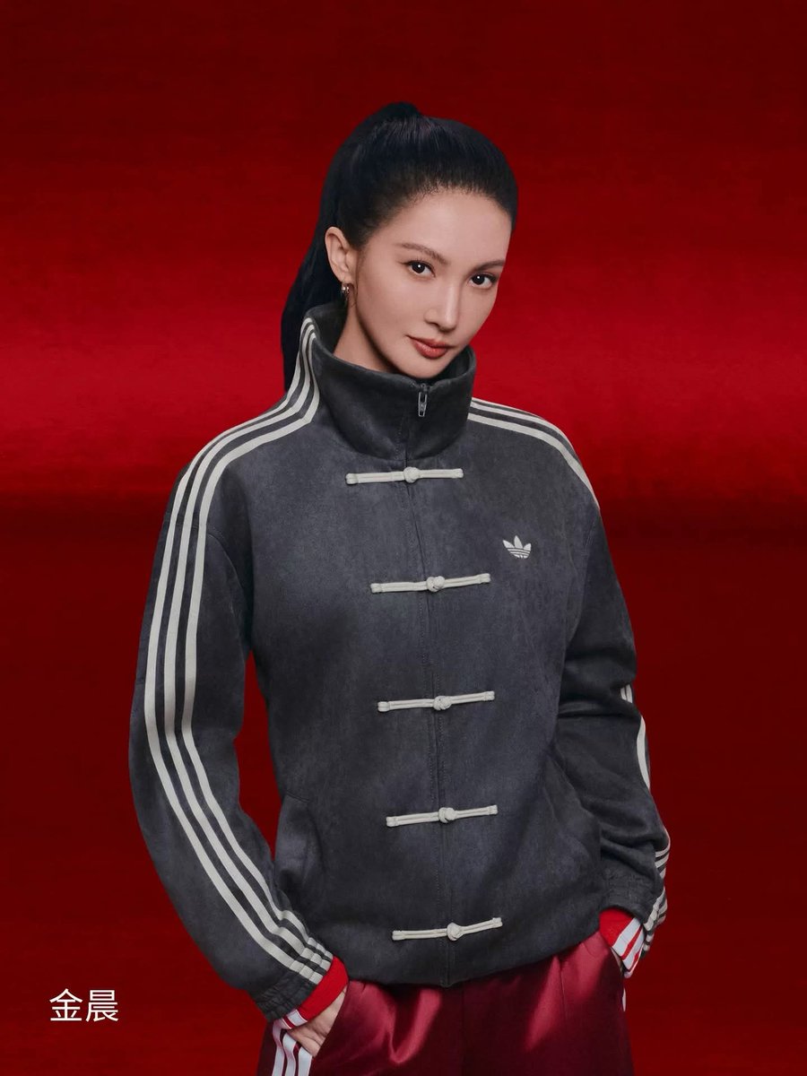 BGNKLabUAE's tweet photo. [INTEREST CHECK]

📌AUTHENTIC/OFFICIAL:

• Adidas Tang CNY Jackets(China Exclusive)

Colors: Dark Grey and Olive https://t.co/lTpSFTzRUk