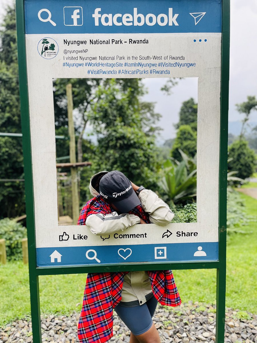 NanaNazzo's tweet photo. Nyungwe National Park left footprints on my soul.
An unforgettable experience.
#NyungweNationalPark #UnforgettableExperience #NatureHealing #RwandaTourism #GreenEscape https://t.co/mlNLTm8ym7
