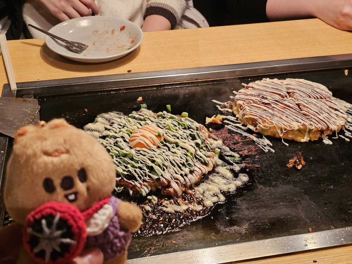 hehehe2191's tweet photo. 일테이 칭긔들이 there 지성이 뮤비찍은곳 데려와줌 💞 @hani_horetemau @yongboksteak @sciutto_p https://t.co/JwXp9cPiAp