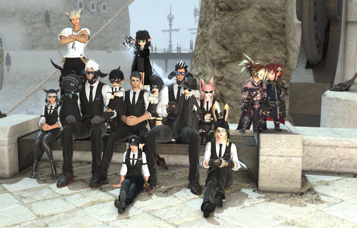 Mahimahix3's tweet photo. Did some m9s with this GANG… ended the night crying 🫠 #FFXIV #gpose #m9s https://t.co/uGkO3LLbSI
