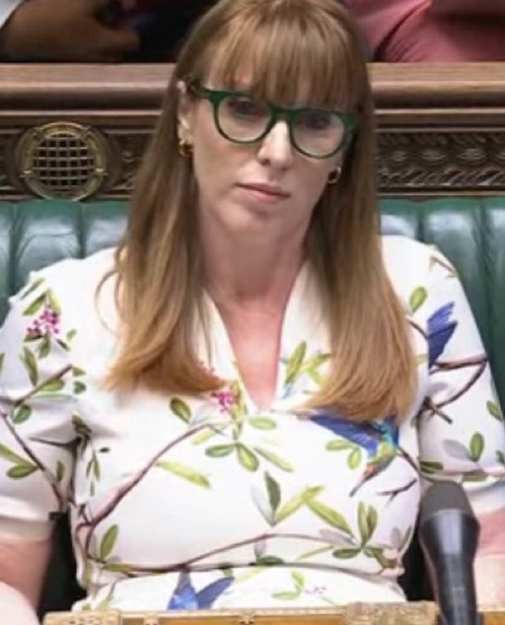 N Ecc 🏴🏴🏴 tweet media