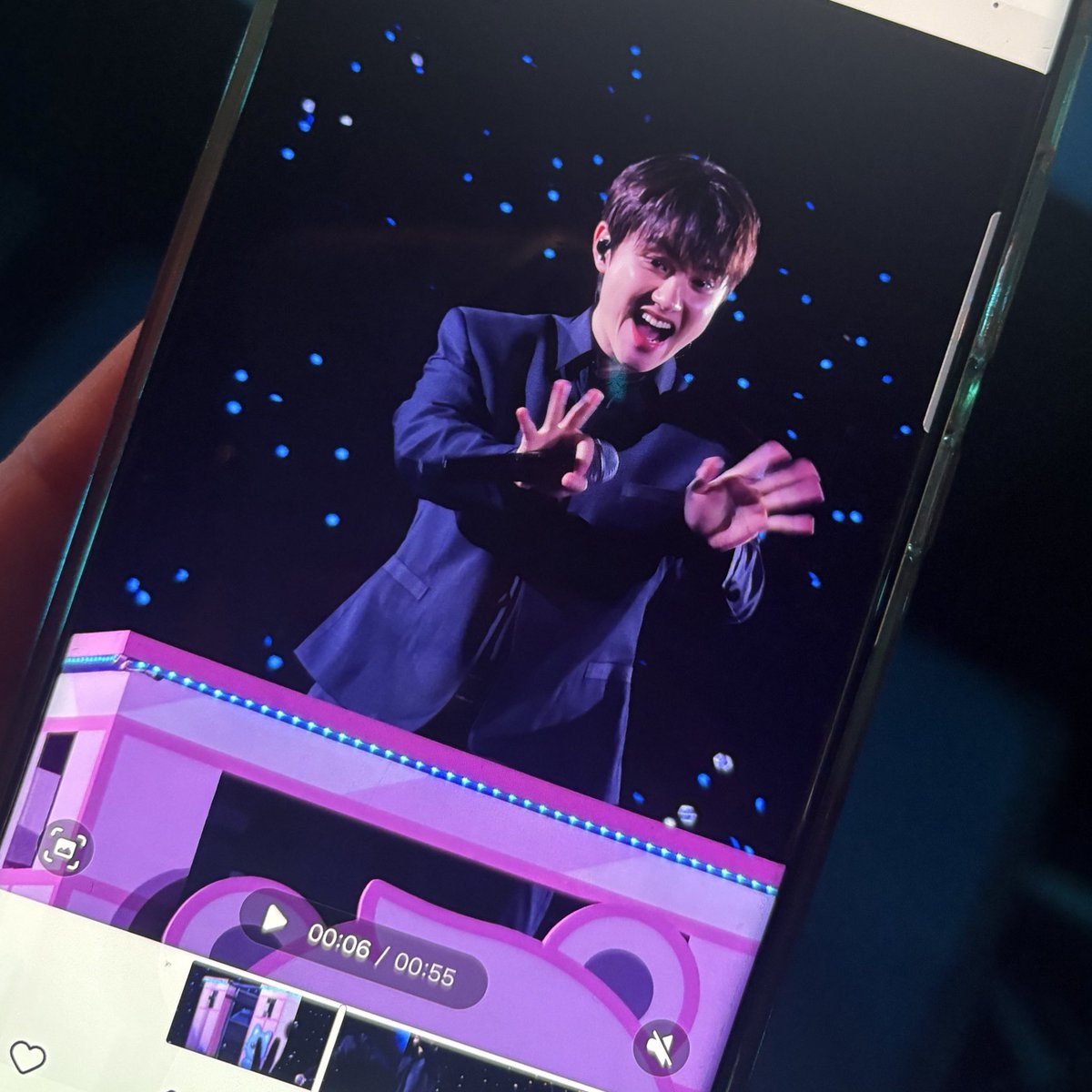 <a href="/ppyota/">뾰타</a> 이정도면 도경수가 팬임 ㅋㅋㅋㅋㅋㅋㅋㅋㅋㅋㅋㅋㅋㅋㅋㅋㅋㅋㅋㅋㅋㅋㅋㅋㅋㅋ개욱기다고 ㅠㅠ 귀여워