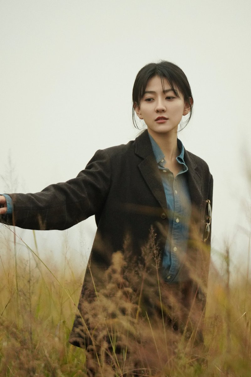 DailyLiangjie's tweet photo. 01.02.26
#liangjie Studio Weibo 🆙
"Melintasi belantara waktu, melintasi pemandangan empat musim, angin cerita bertiup sekali lagi."

#梁洁 #songran #Thewhiteolivetree #Twot1stAnniversary
#TheWhiteOliveTree1stAnniversary https://t.co/xNVqPCzki3