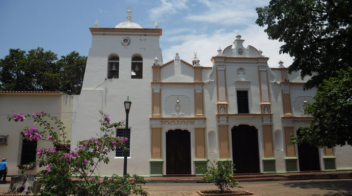 El 1 de febrero de 1724, hoy hace 302 años, se fundó la ciudad de Calabozo en Venezuela con el nombre de Villa de Nuestra Señora de la Candelaria de Calabozo. <a href="/EsCalabozo/">Calabozo Edo Guárico</a>,<a href="/ncinteractivo/">Noticias Calabozo</a>,<a href="/anhvenezuela/">Academia Nacional de la Historia</a>,<a href="/Vzla_Inmortal/">Venezuela Inmortal</a>,<a href="/EmbaVEespana/">Embajada de Venezuela en España</a>,<a href="/EmbEspVenezuela/">EmbEspVenezuela</a>,#calabozo,#Venezuela