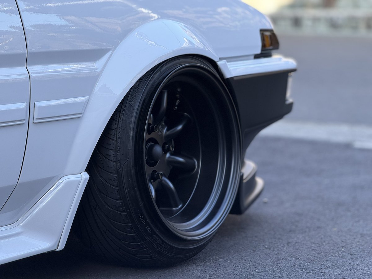 ホイール渡辺さんに変えました👍🏻

フロント9.5J-19
リア10J-25

今回のコンセプトは
「正統派から嫌われる仕様」
です🤪🤪🤪