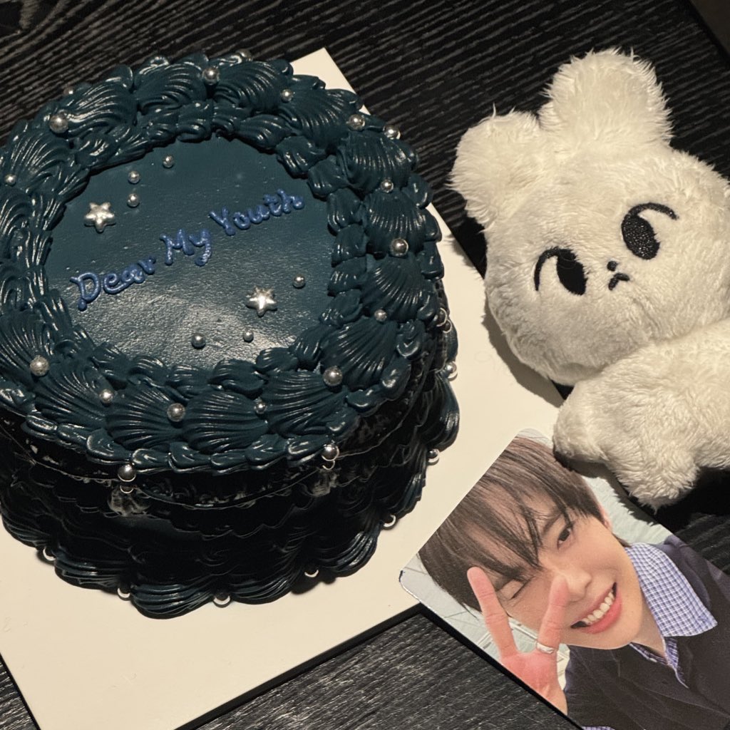 agk__21's tweet photo. #2월의_��처음첫장_도영이의_날
#Doyoung30ToEternity

내도영생일축하해♡⸍꙳ https://t.co/Z9GiVcJlXM