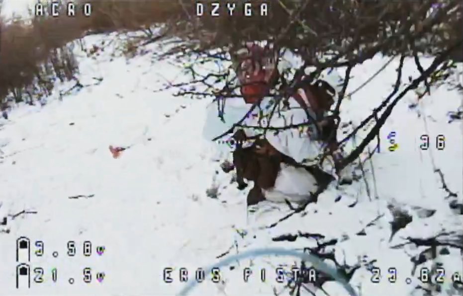 stsx92's tweet image. Друзі, новий збір для 15-го ОГШБ!
Треба купити оптоволокна(поки воно ще десь є і не коштує як золото), щоб ми могли зробити більше котушок і вразити більше окупантів. 
Ціль 300К. 
Банка:send.monobank.ua/jar/3qhfGwy6Y8
Paypal:gabrightis@gmail.com

Дуже дякую за поширення і донати!